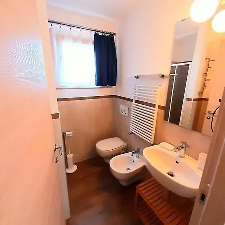 Casetta Neno - Bilocale Indipendente Con Giardino Vista Mare E Wifi Sirolo